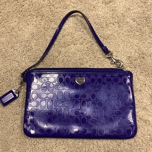 COACH Purple Perforated Embossed Liquid Gloss WRISTLET WALLET CLUTCH